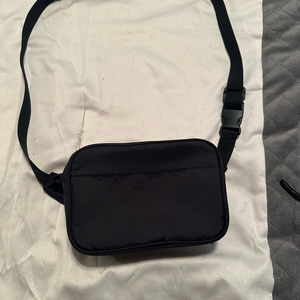 Belt bag from old navy. Black smoke free home
